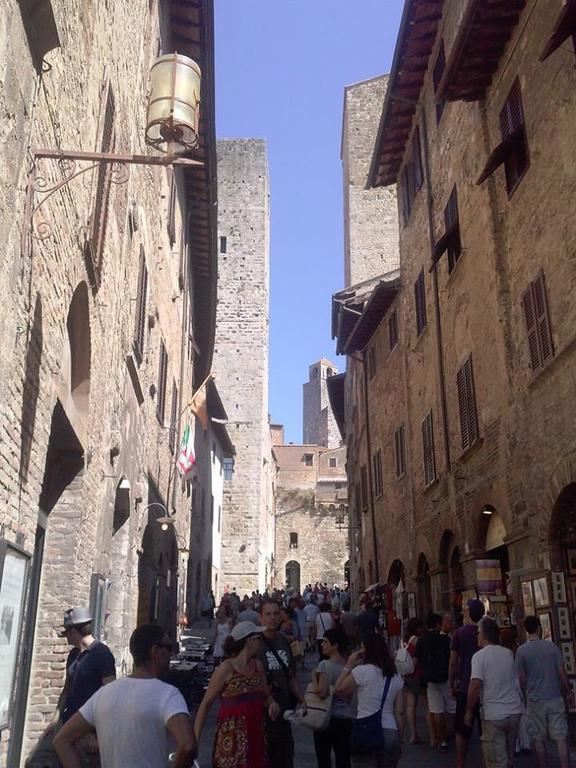 La Torre Useppi Daire San Gimignano Dış mekan fotoğraf